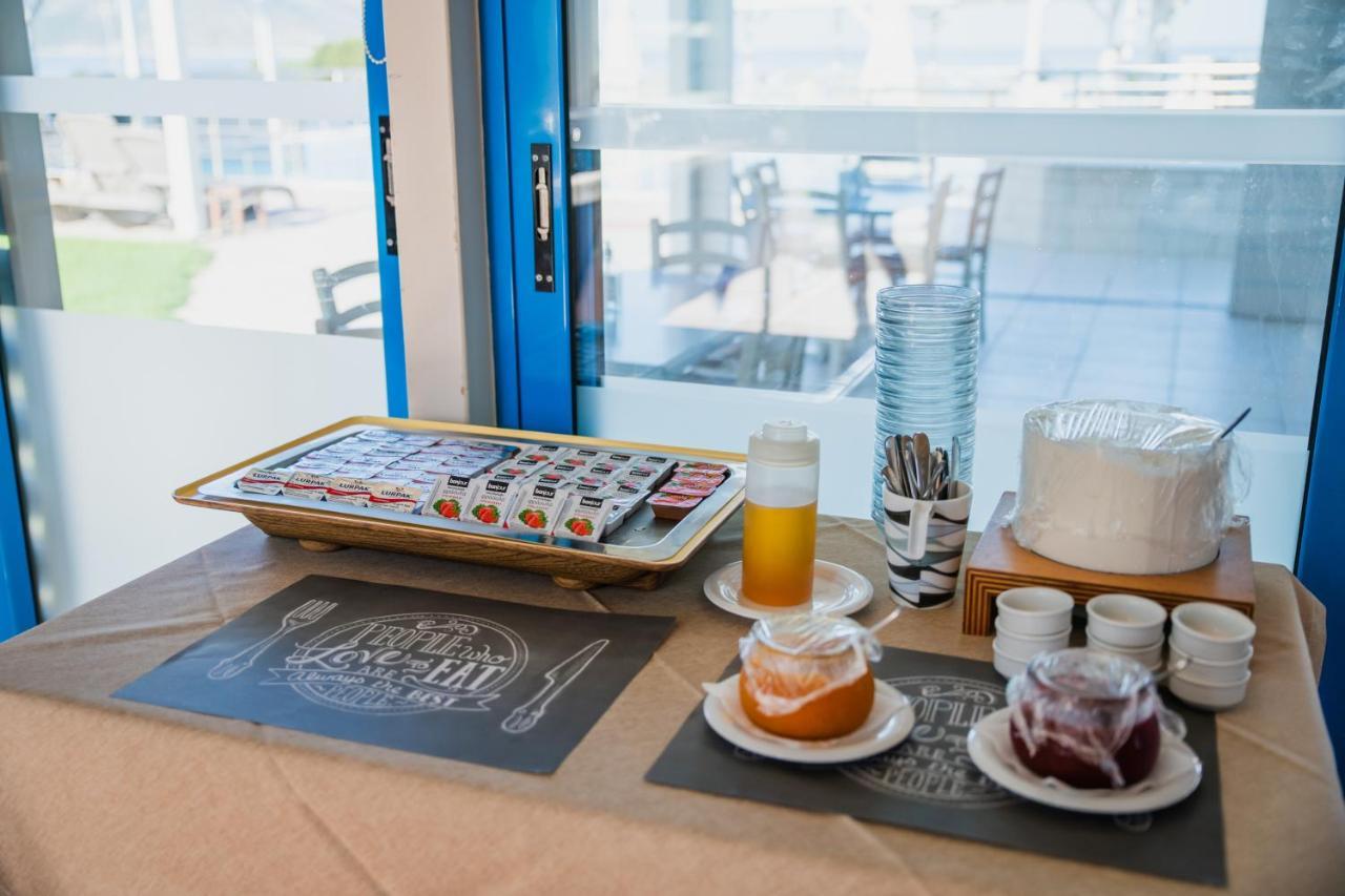Mesogeios Hotel มาราโธโพลิส ภายนอก รูปภาพ