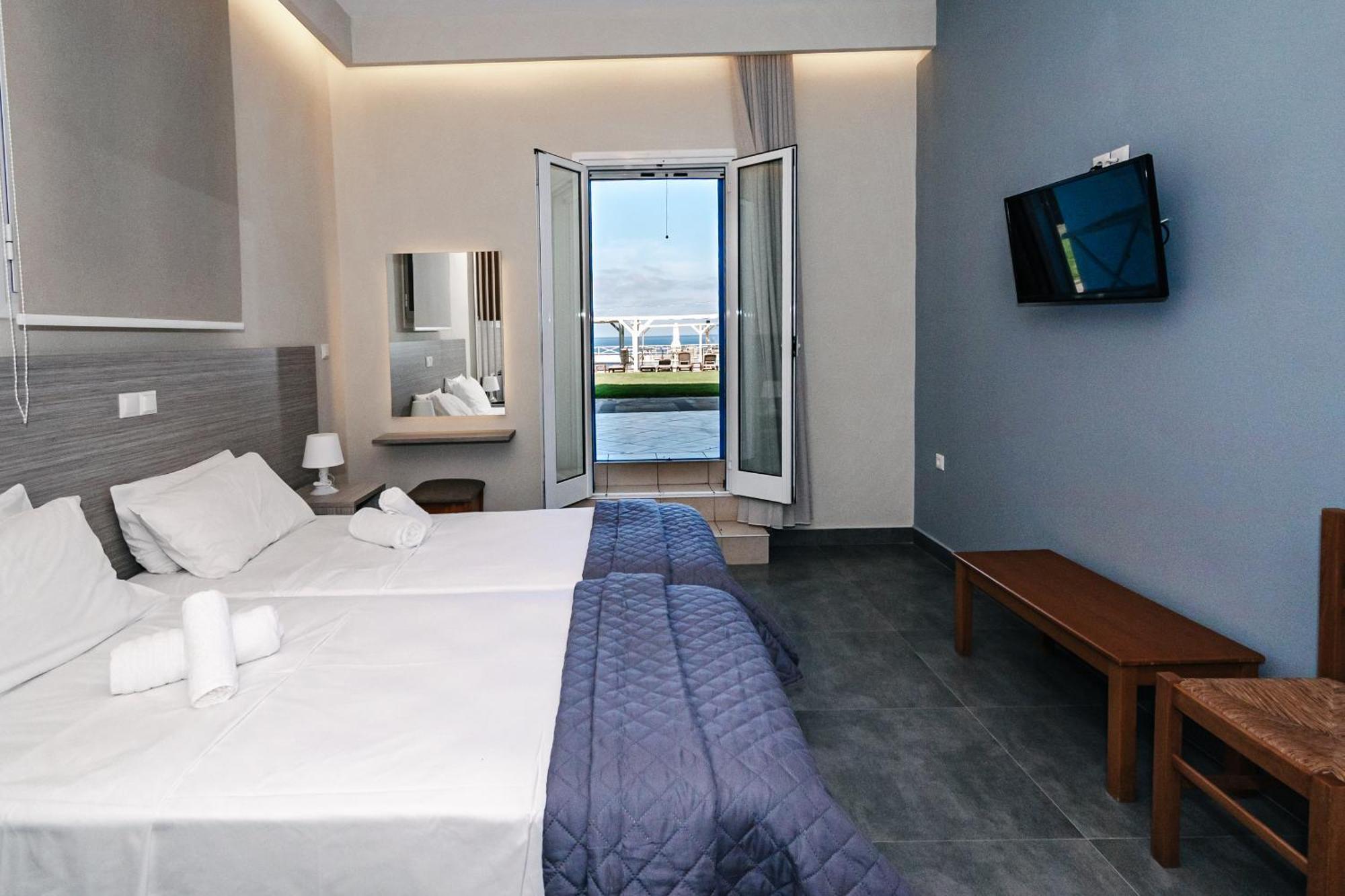 Mesogeios Hotel มาราโธโพลิส ภายนอก รูปภาพ
